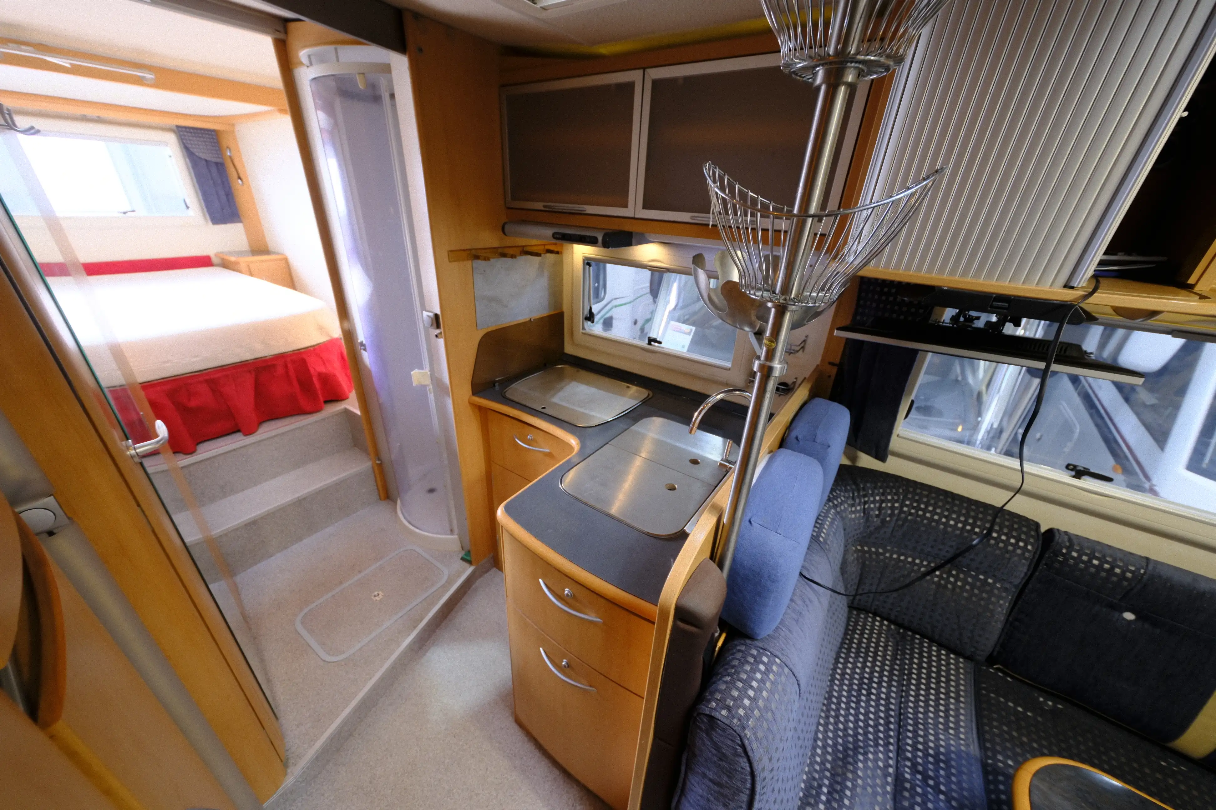 FRANKIA I 650 QS Holiday Class